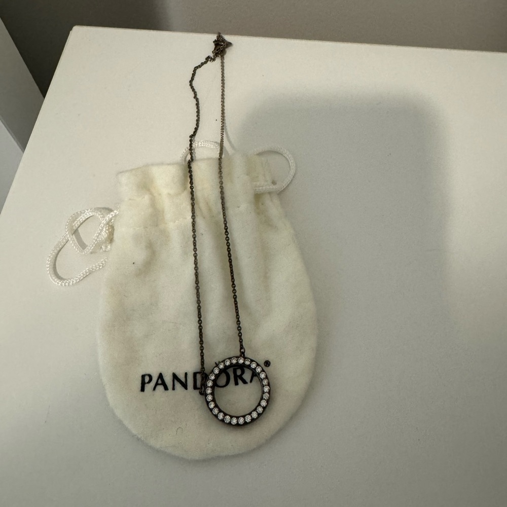 pandora necklace circle